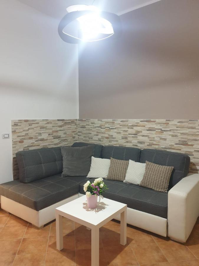 Apartment Palermo Castle Zisa Екстер'єр фото
